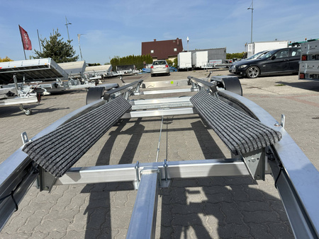 Przyczepa do transportu łodzi TEMARED B27 ALUMINIOWA o DMC 2700kg