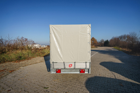 Przyczepa HENRA Craft Trailer 255x150x160 DMC750kg + stelaż z plandeką