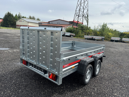Przyczepka samochodowa dwuosiowa uchylna z trapem najazdowym TEMARED PRAKTI 2615/2 o DMC 750kg