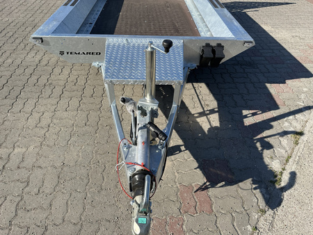 Przyczepa do przewozu sprzętu budowlanego Temared Builder 2615 o DMC 2700kg