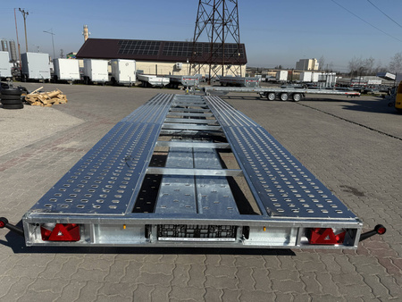 Laweta trzyosiowa TEMARED CAR 8521/3 S 3.5T z Lohrami aluminiowymi DMC 3500kg na 2 auta