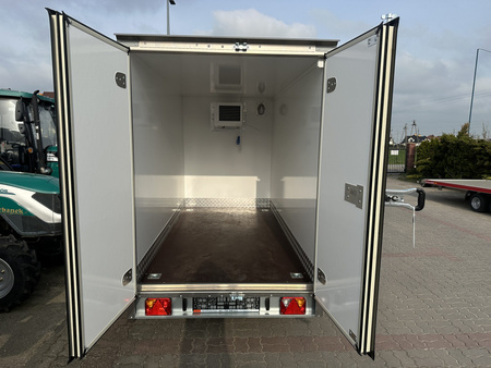 Przyczepa izoterma chłodnia Cooler Temared o DMC 2000kg